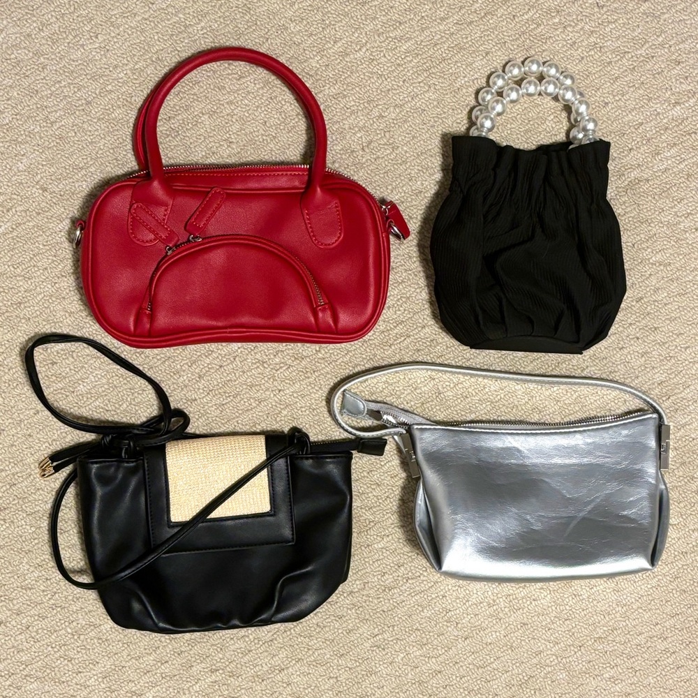 4 bags in 1 bundle!!!